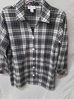 TOG Shop Black & White Plaid Button-Front Women’s Top L